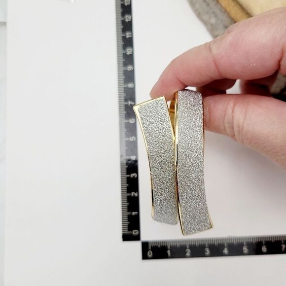 Brand New Gold Tone Matte Silver Bangle Bracelet - Picture 11 of 11